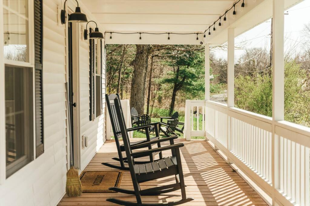 Cozy Cottage, Hot Tub, Fire Pit, 15Min To Hudson And Hiking แคทสกิล ภายนอก รูปภาพ
