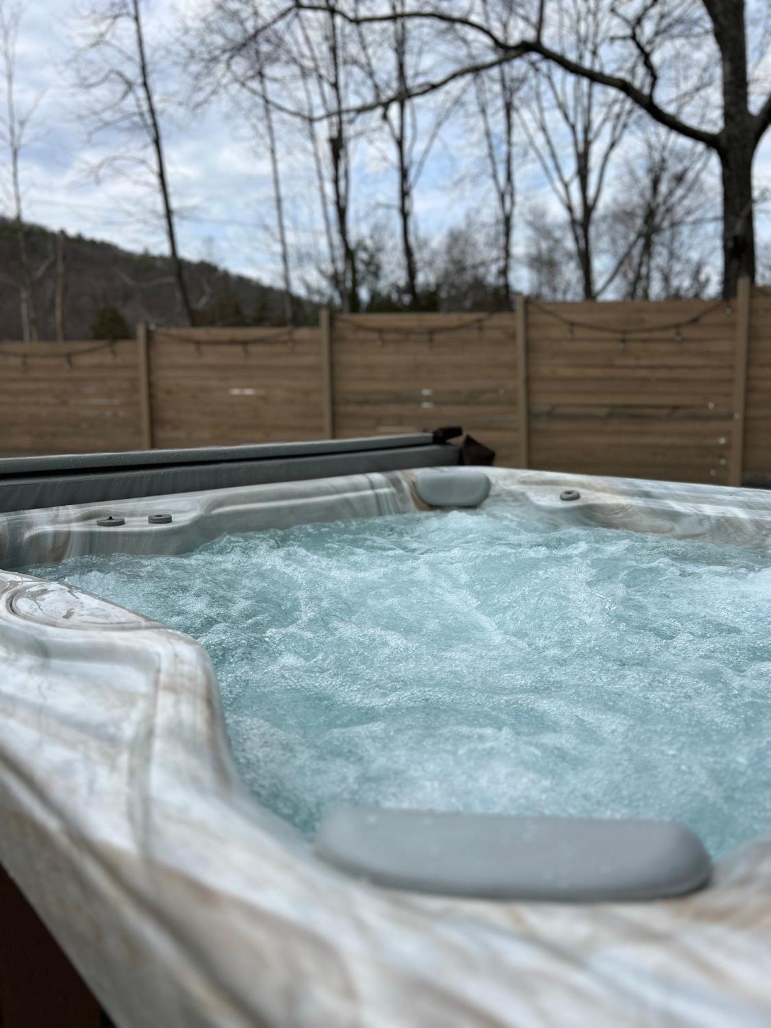 Cozy Cottage, Hot Tub, Fire Pit, 15Min To Hudson And Hiking แคทสกิล ภายนอก รูปภาพ